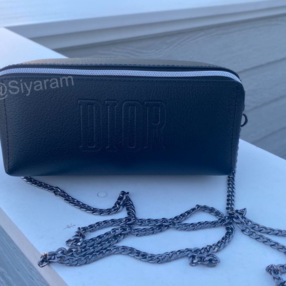 Dior cosmetic bag to crossbody bag - Picture 2 of 5